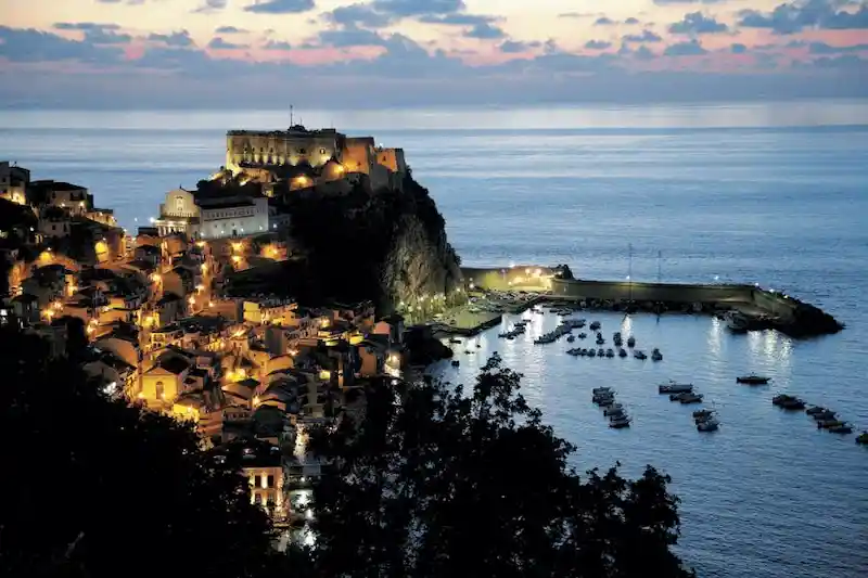 Scilla Chianalea Mare